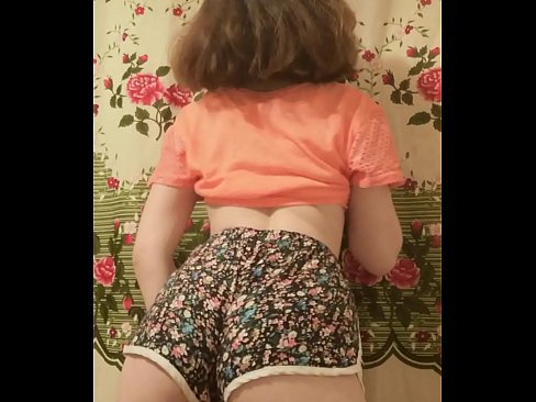 ❤️ Babe muda seksi menanggalkan seluar pendeknya pada kamera ❤️ Seks pada ms.xxxner.ru ❌️❤